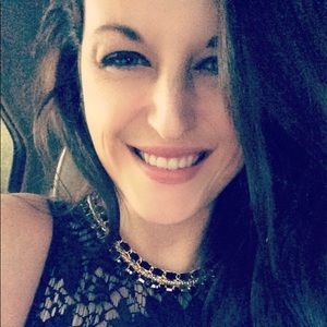 Meet your Posher, Alli